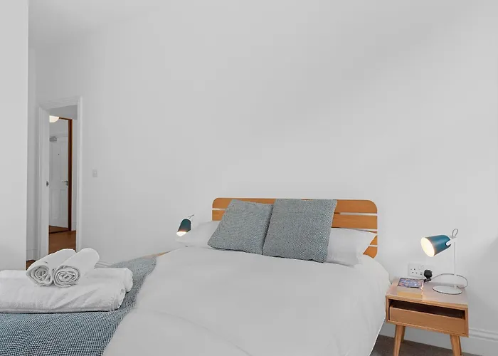 Apartment Elegant 2 Bed Retreat In Ford Park - Pass The Keys Ulverston